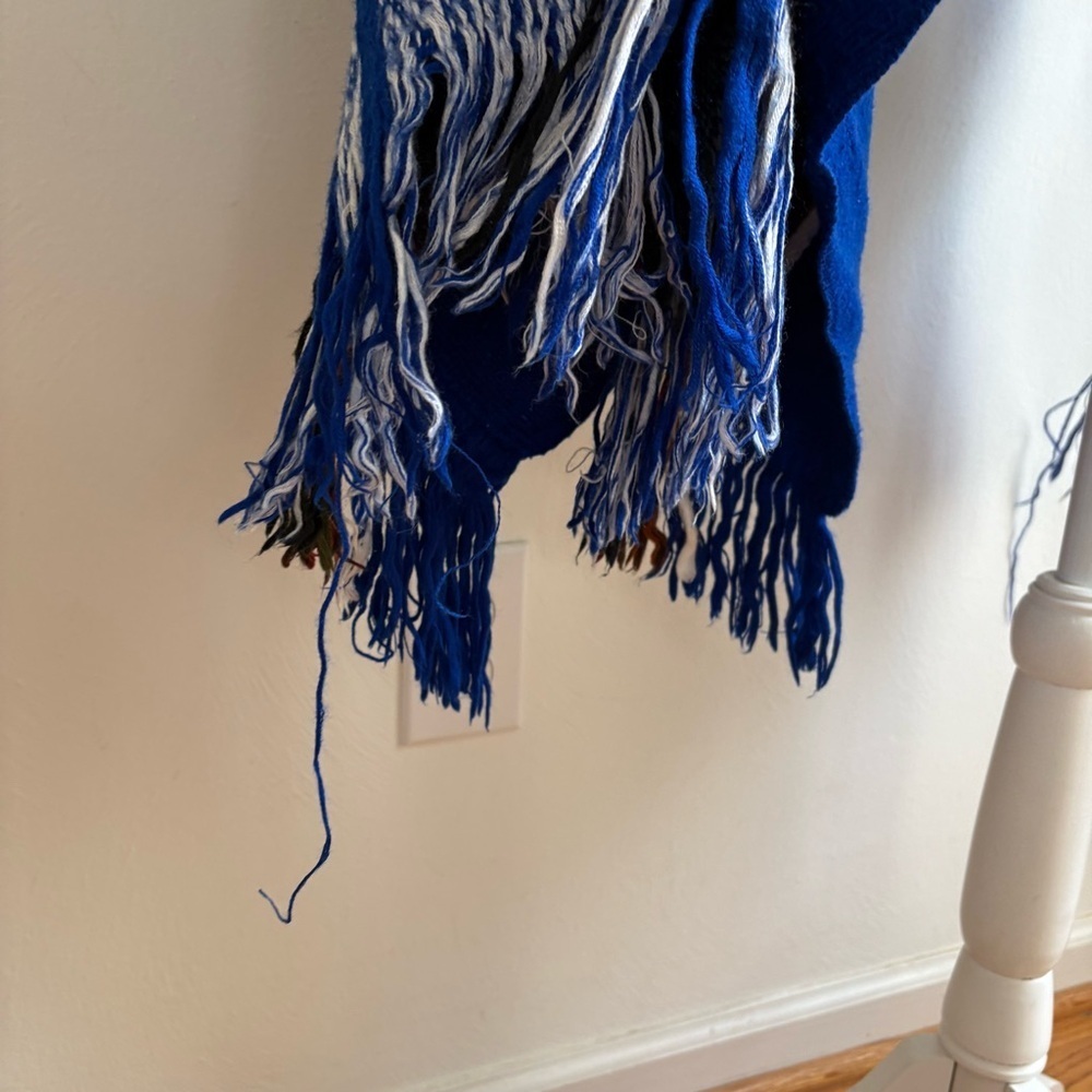 100% Alpaca Wool Poncho Cape Made in Ecuador - Picture 9 of 16